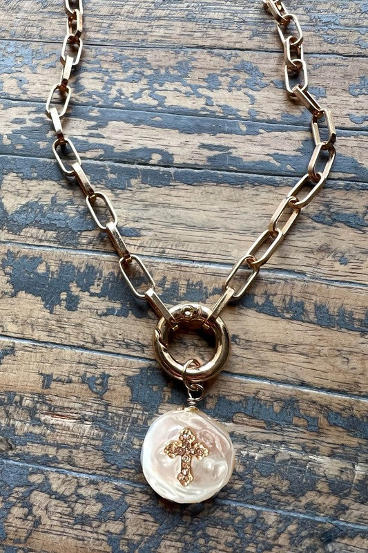 Pearl Cross Linked Necklace